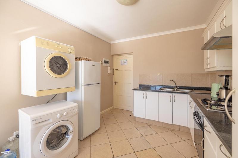 To Let 2 Bedroom Property for Rent in Grahamstown Central Eastern Cape